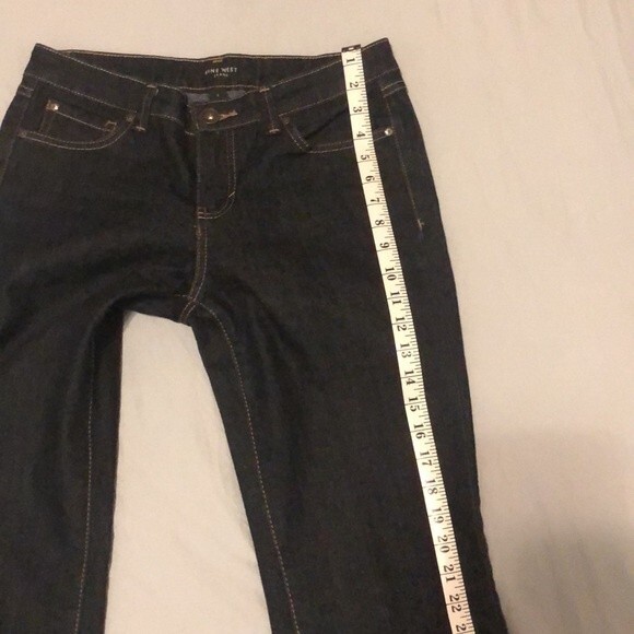 Nine West Indigo Dark Wash Boot Cut Rhinestone Embellished Jeans Size 6 - Picture 7 of 12